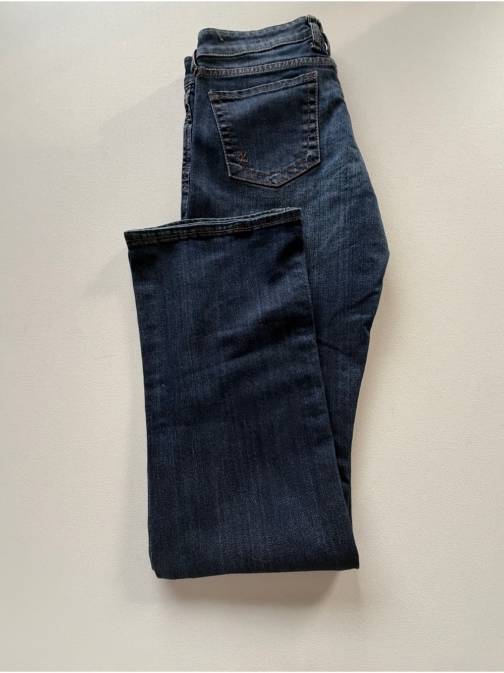 EUC Kut from the Kloth Womens Jeans Size 6/32 Natalie Flare Straight Leg Dark